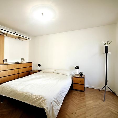 Stbg Bel Appartement Avec Balcon Straßburg Exterior foto